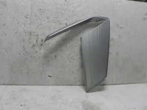 Молдинг переднего бампера правый Geely Coolray New (рест.2023-) (уценка) 6010208400* Молдинг переднего бампера правый Geely Coolray New (рест.2023-) (уценка) 6010208400*